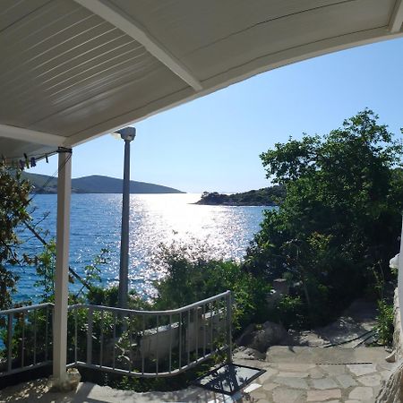 Apartamento Direkt Na Moru - Bungalov Šibenik Exterior foto