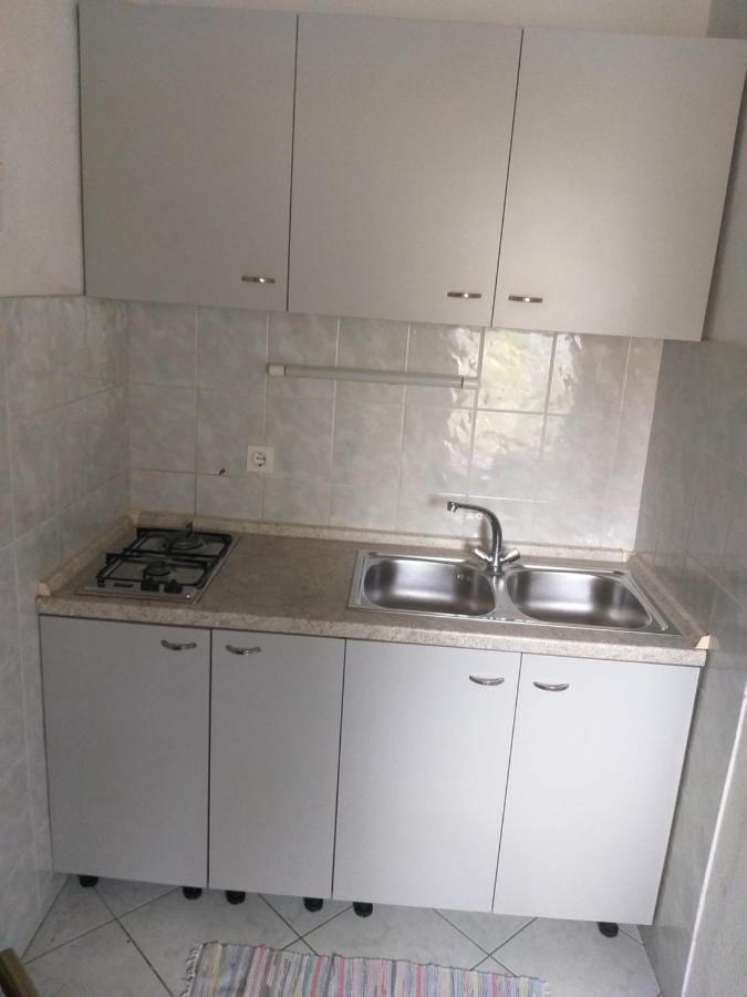 Apartamento Direkt Na Moru - Bungalov Šibenik Exterior foto