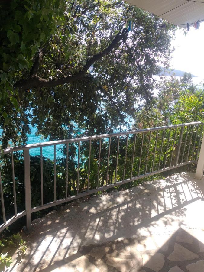Apartamento Direkt Na Moru - Bungalov Šibenik Exterior foto